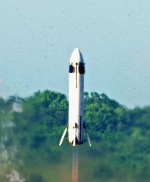 ホンダ、再使用型ロケットの離着陸に成功　2029年の宇宙到達目指す