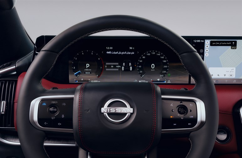 ランクルよりデカくてハイパワーで低価格。“サファリ”こと日産「パトロール」新型公開も、日本導入ナシの残念感