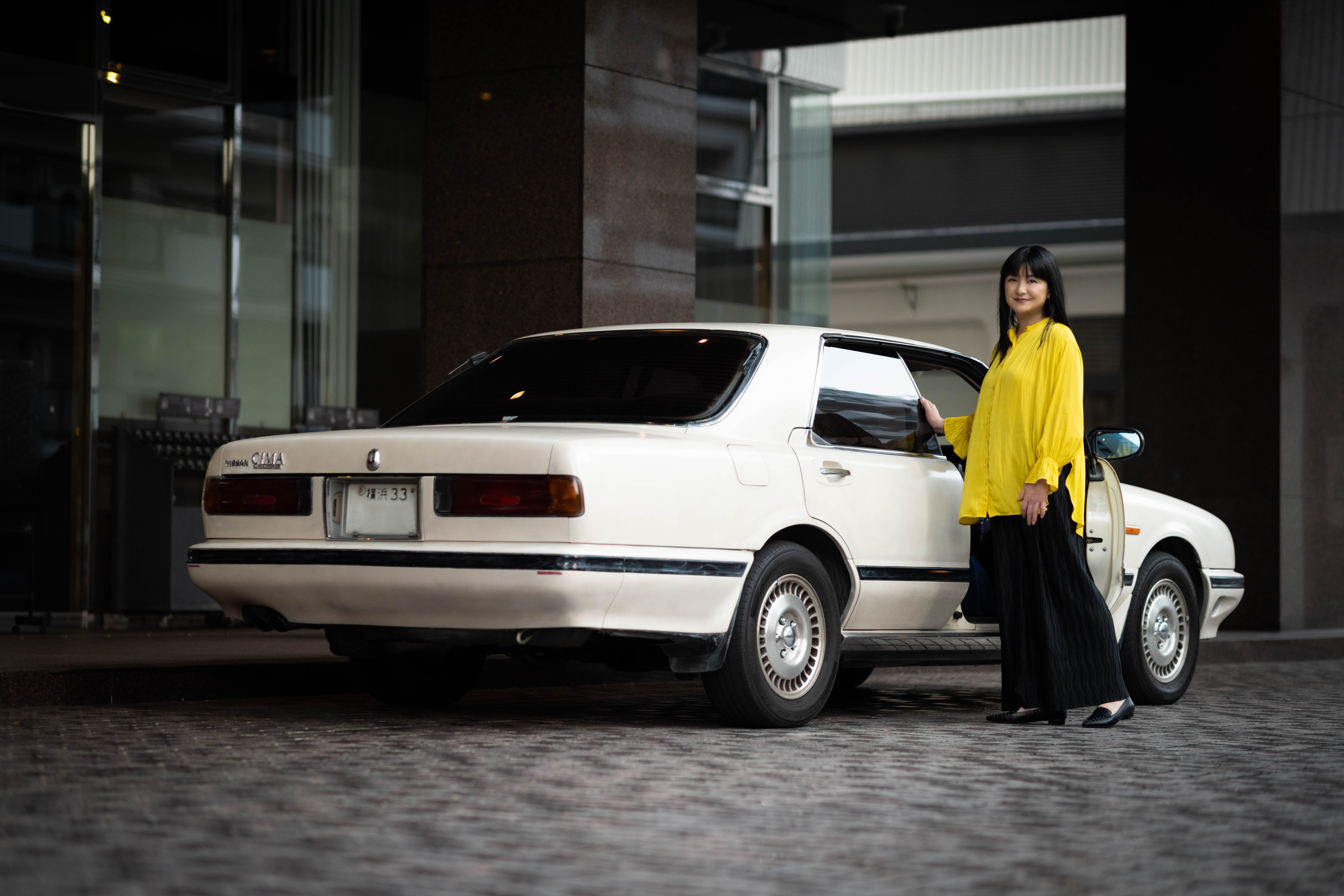 2桁ナンバー物語 Vol 11 横浜33の日産シーマと女優 伊藤かずえさん 前編 Gq Japan 自動車情報サイト 新車 中古車 Carview