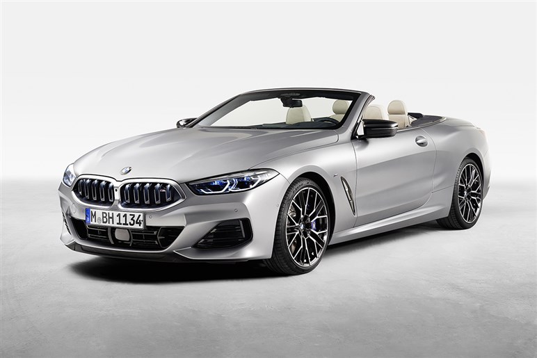 【販売苦戦】売れ行き不振のBMW「XM」が改良で方向転換。エントリーモデル廃止、1グレードに一本化