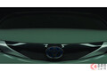 トヨタ新型高級ミニバン「グランビア」HV専用で爆誕！ 流麗ボディで中国投入 初公開された姿とは？