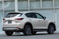  【291万円】8年目でもマツダで一番売れているCX-5！　最安グレード「20S スマートエディション」はアリか？