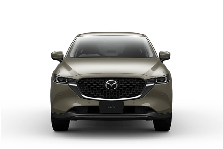  【291万円】8年目でもマツダで一番売れているCX-5！　最安グレード「20S スマートエディション」はアリか？