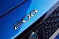 プジョー、新型208をジュネーブモーターショーで公開へ。航続距離340kmの電動仕様モデルも