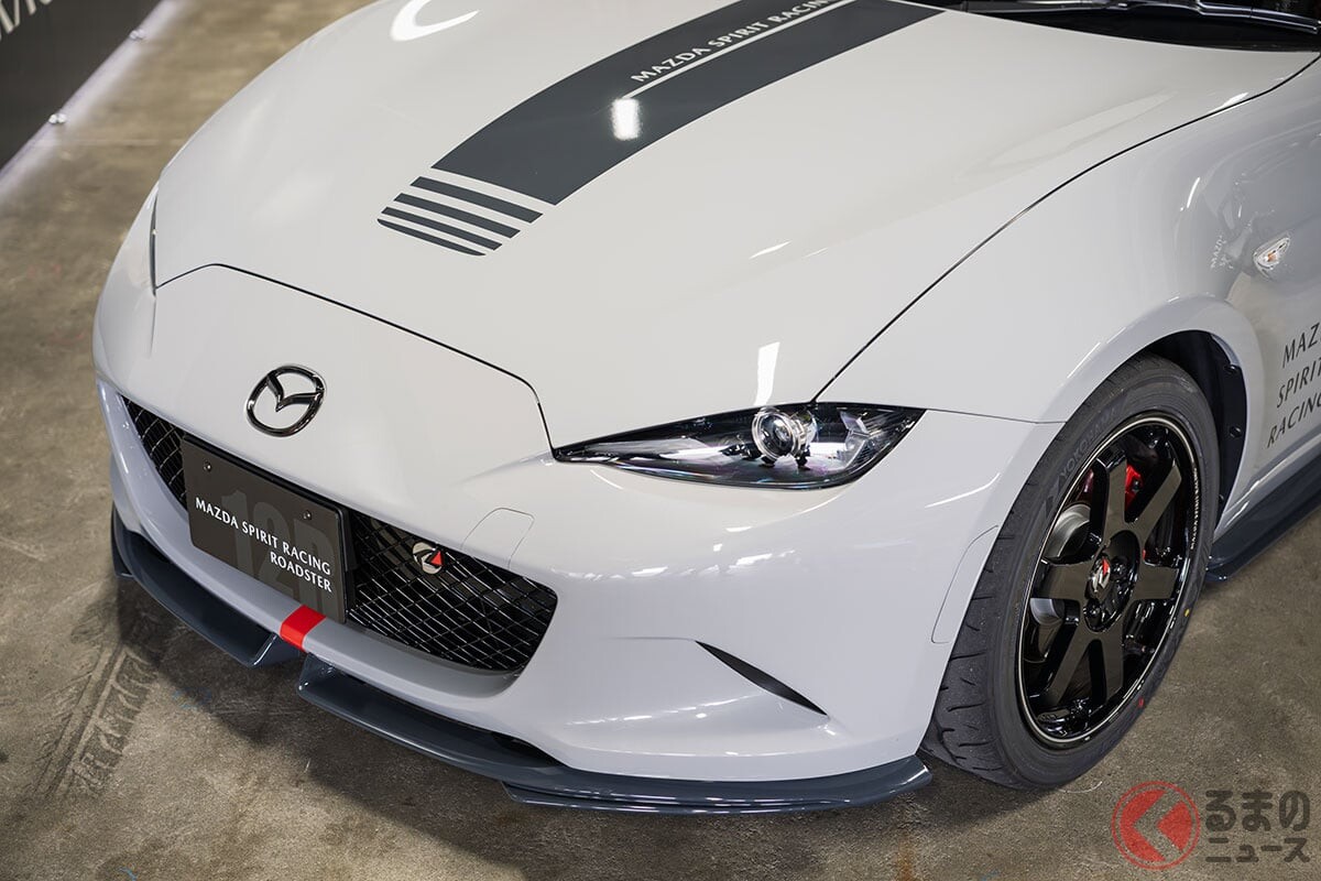761万円！ マツダが「“新”ロードスター」を発表！ 初の超パワフル「2リッターエンジン」に匠“手組み”技術も採用！ 史上最高の“スペシャルモデル”「MSRロードスター／12R」予約開始