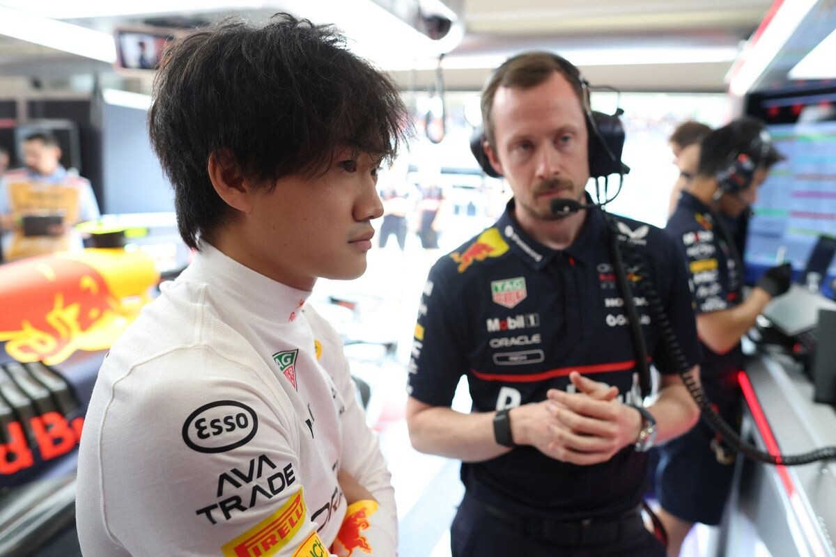 母国戦ハミルトンが最速で同郷ノリスを退ける。マクラーレンとフェラーリがトップ4独占……角田裕毅は走行せず｜F1イギリスGP FP1