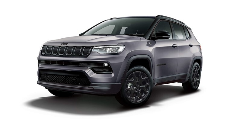 ジープの人気コンパクトSUVがオシャレ度アップ！ コンパスに限定車「ブラックシャーク」追加