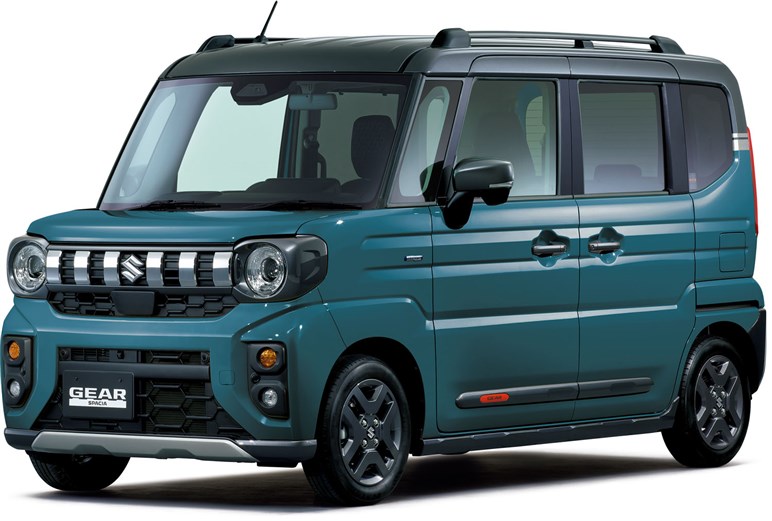 ライトはジムニー用!? 新型「スペーシアギア」のデザイナーが仕込んだ「言われないと気付かない遊び心」