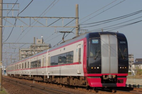 名古屋駅の「スーパーターミナル化」加速へ  “横に長～い超巨大ビル”完成イメージ明らかに 駅も大改造