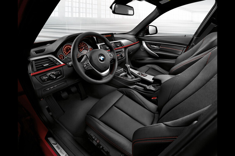 新型3シリーズ・ツーリング発表。ディーゼルも