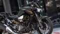 今度はゴールドフレーム！ カワサキ「Z400」の2026年モデルはニンジャ400とともに11月1日発売