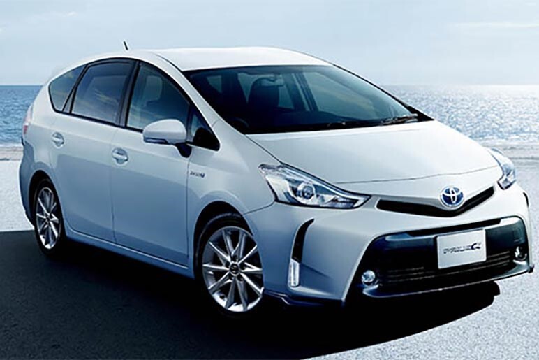 プリウスα 5人乗り キャリア付き 車検6年8月まで