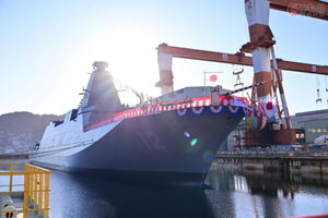 小泉進次郎防衛相も臨席！ 海自最新のステルス護衛艦「よしい」進水 史上初の艦名その由来は？