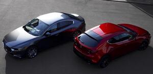 ハッチバックとセダン。どちらも美しいのは？ 新型マツダ3、スバル・インプレッサ、メルセデス・ベンツAクラス、アウディA3