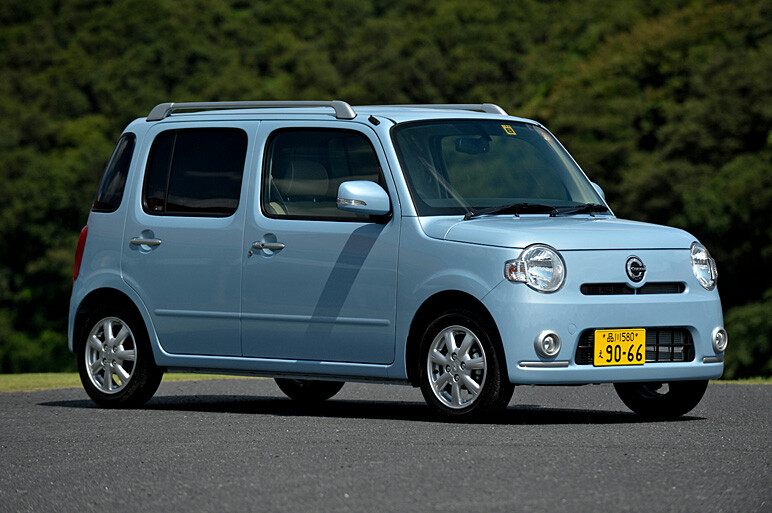 【三日月ページ】ココア　車検有　ナビ付き　状態良好 ダイハツ ミラココア ココアプラスXリミテッド ルーフレール
