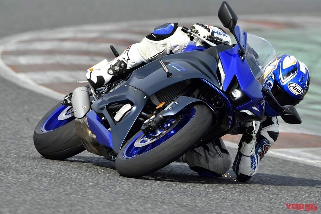 ヤマハYZF-R7    その本音は「元レプリカ乗りホイホイ」だ!? 〈YM的新車バイクざっくり解説〉