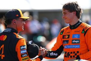 やっぱりマクラーレン勢が速かった……僅差のアタック合戦もピアストリがポールポジション獲得。ハジャー大金星の4番手＆角田Q3に進めず｜F1オランダGP予選