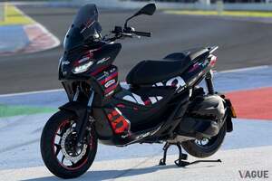 アプリリアの“軽二輪”スクーター「SR GT 200」に特別カラーが登場！ MotoGPマシンのグラフィックを再現したスポーティなルックスが魅力です