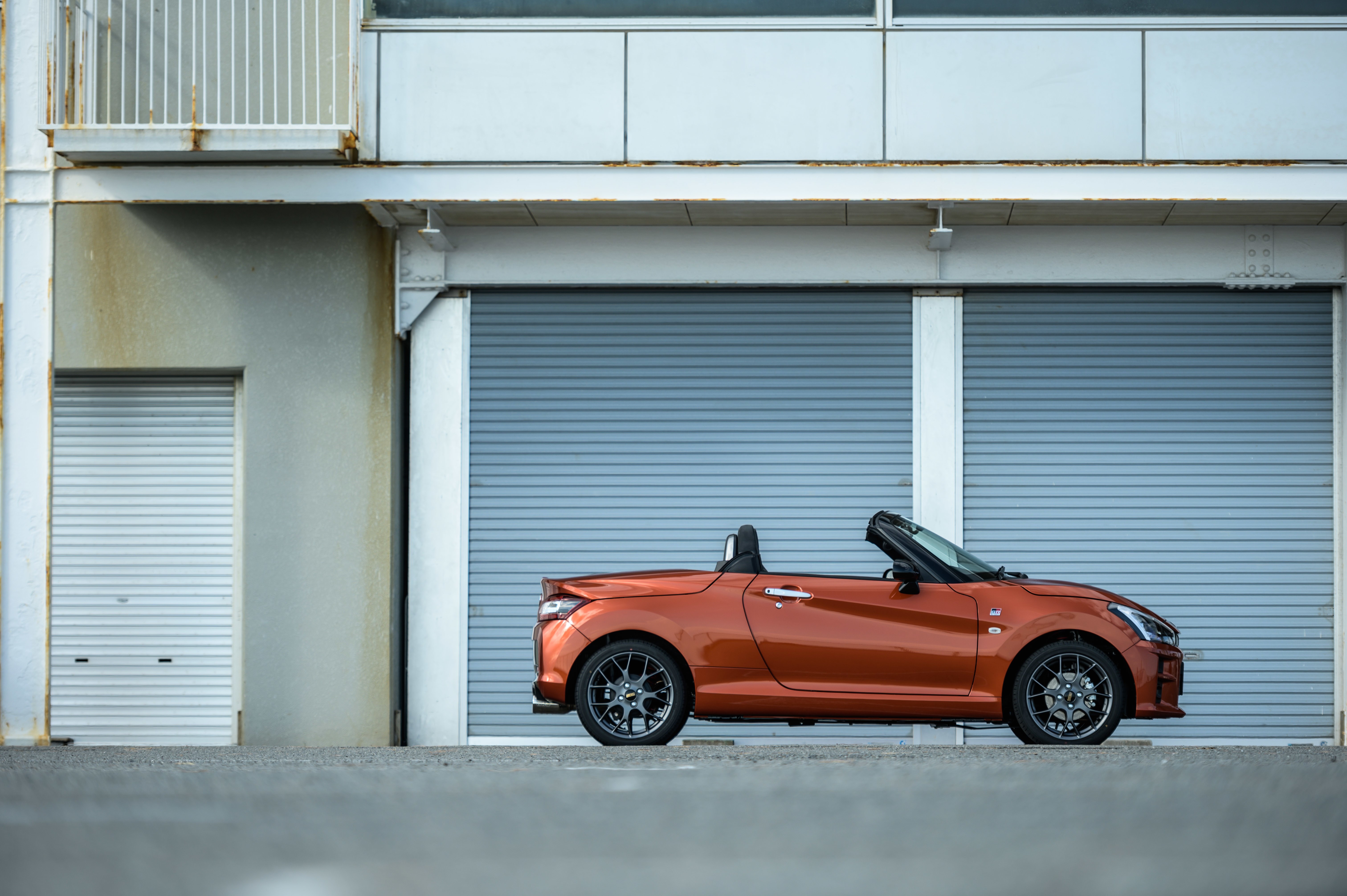 これぞスポーツカーの醍醐味だ トヨタ ダイハツ コペン Grスポーツ試乗記 Gq Japan 自動車情報サイト 新車 中古車 Carview