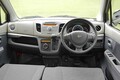 【10年ひと昔の新車】スズキ ワゴンR ＆ ワゴンRスティングレーの完成度は驚異的だった