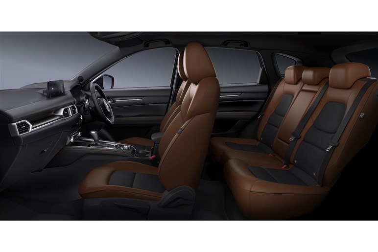“50位圏外”でスランプ続く「CX-60」。モデル末期「CX-5」と総合力ではどちらを買うべき？