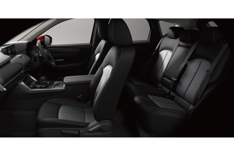 “50位圏外”でスランプ続く「CX-60」。モデル末期「CX-5」と総合力ではどちらを買うべき？