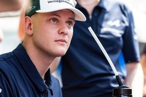 ミック・シューマッハー、キャデラックでのF1復帰に向けて交渉進む「ここまでは非常にポジティブな状況」