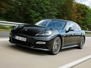 ポルシェ パナメーラ ターボSは、フラッグシップサルーンとしてさらに研ぎ澄まされていた【10年ひと昔の新車】