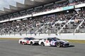 6.0L V8の轟音が富士に響き渡る。大盛り上がりの「ナスカーショーラン」…日米モータースポーツ文化の架け橋に