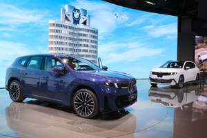 『イタリア発 大矢アキオ ロレンツォの今日もクルマでアンディアーモ！』第61回【Movie】━━“推し活ドライブ”の時代到来か!?｜ミュンヘンIAA 2025リポート（メッセ会場編）