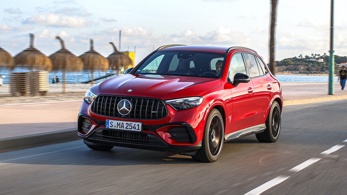 4気筒で足りてる？680馬力のハイブリッドSUV「メルセデスAMG GLC 63 S Eパフォーマンス」をテスト