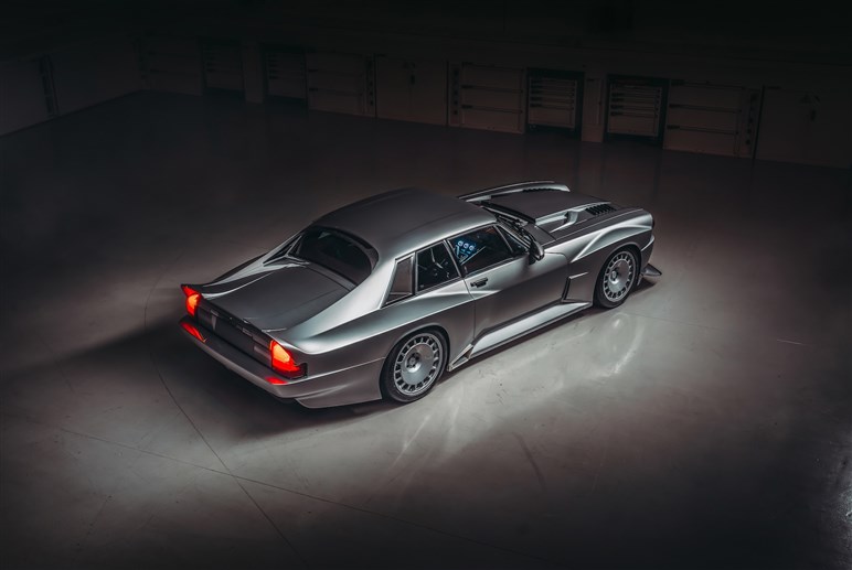【市販化熱望】英デザイナーが提案するV12搭載のBMW「M6」レストモッド仕様がカッコ良すぎると話題