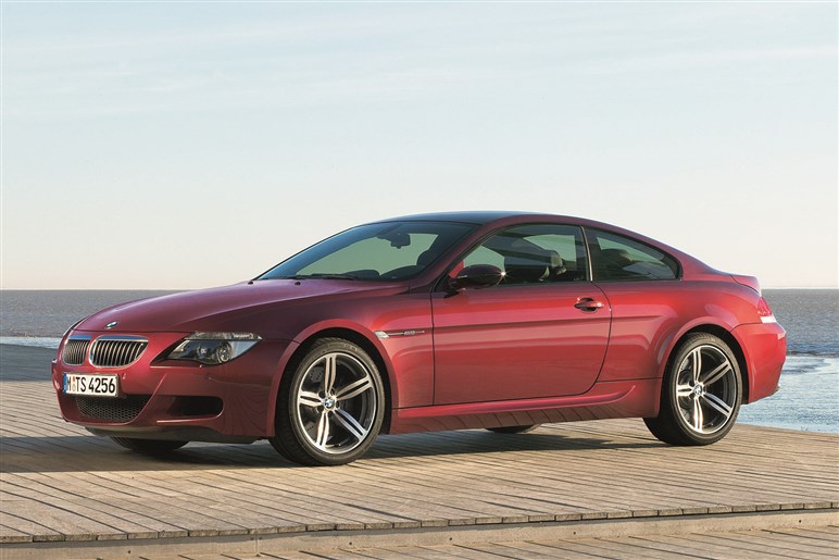 【市販化熱望】英デザイナーが提案するV12搭載のBMW「M6」レストモッド仕様がカッコ良すぎると話題