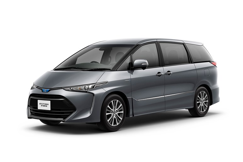 【最新】トヨタ「エスティマ」7年ぶり復活の可能性。BEV＆PHEV採用で500万円後半の高級ミニバンに？