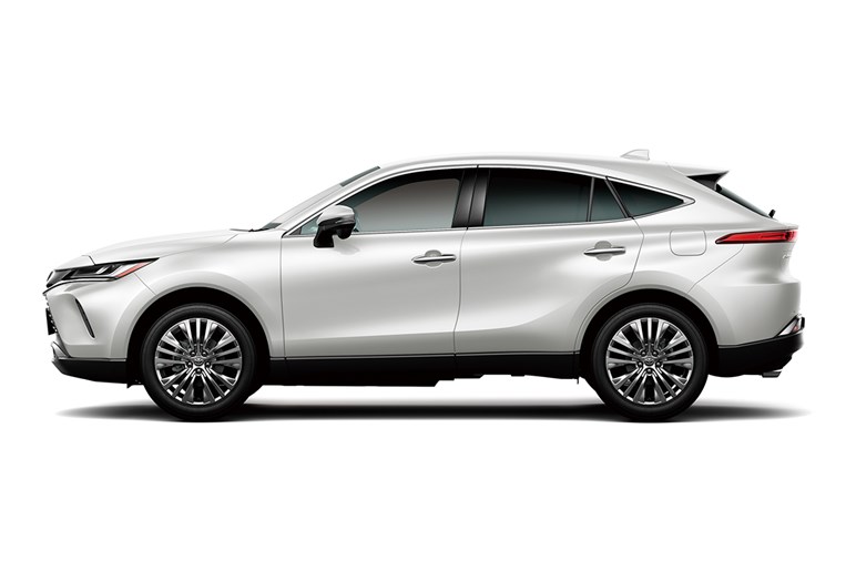 【匂わせコンセプトも】次期「RAV4」もオフ系ワイルド路線か。姉妹モデルのハリアーはどうなる？
