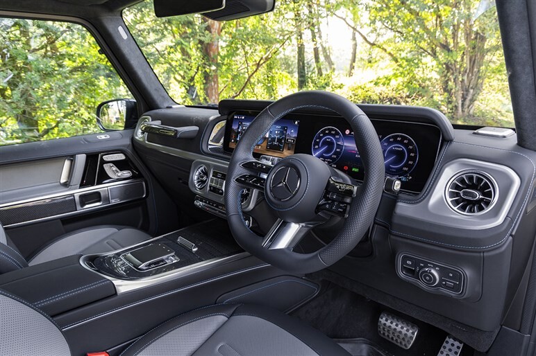 2635万円のメルセデス・ベンツ「完全電動Gクラス」試乗　最重量級3トンオーバーの走りやいかに？