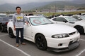 新車で買った日産R33「スカイラインGTS」から念願の「GT-R」へ乗り換え！ 将来は息子に譲りたいと計画中。ただし維持費が…なんとリップは4本目!!