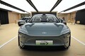 カーボンニュートラルの実現に向けて！ トヨタが中国市場向け新型BEV「bZ7」を世界初披露