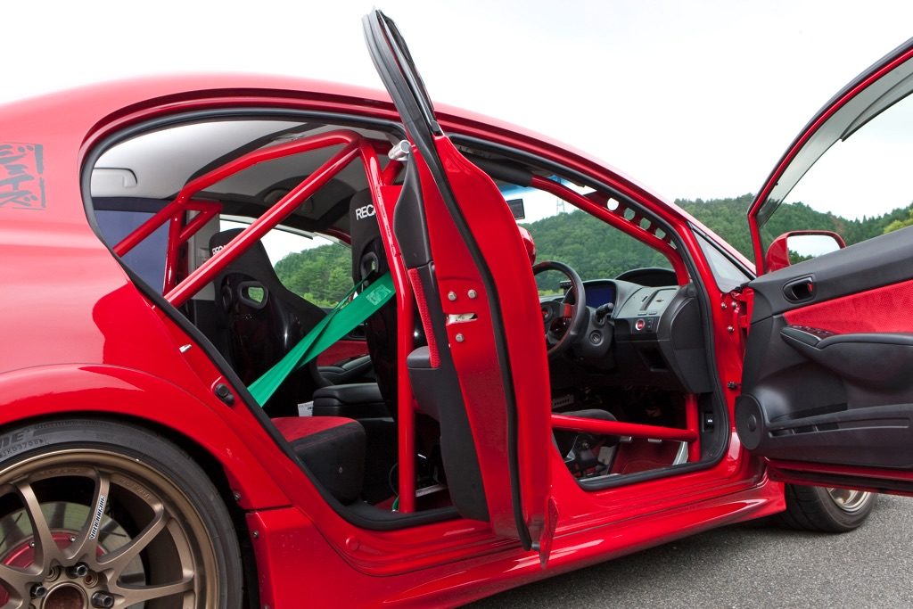 超貴重なシビック無限rrを魔改造 ホンダ車チューンの名門が放つfd2型タイプrの究極系 Web Option 自動車情報サイト 新車 中古車 Carview