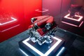 フェラーリ 新型「12チリンドリ」日本初公開！ “V12最新進化版”のスペックとは？