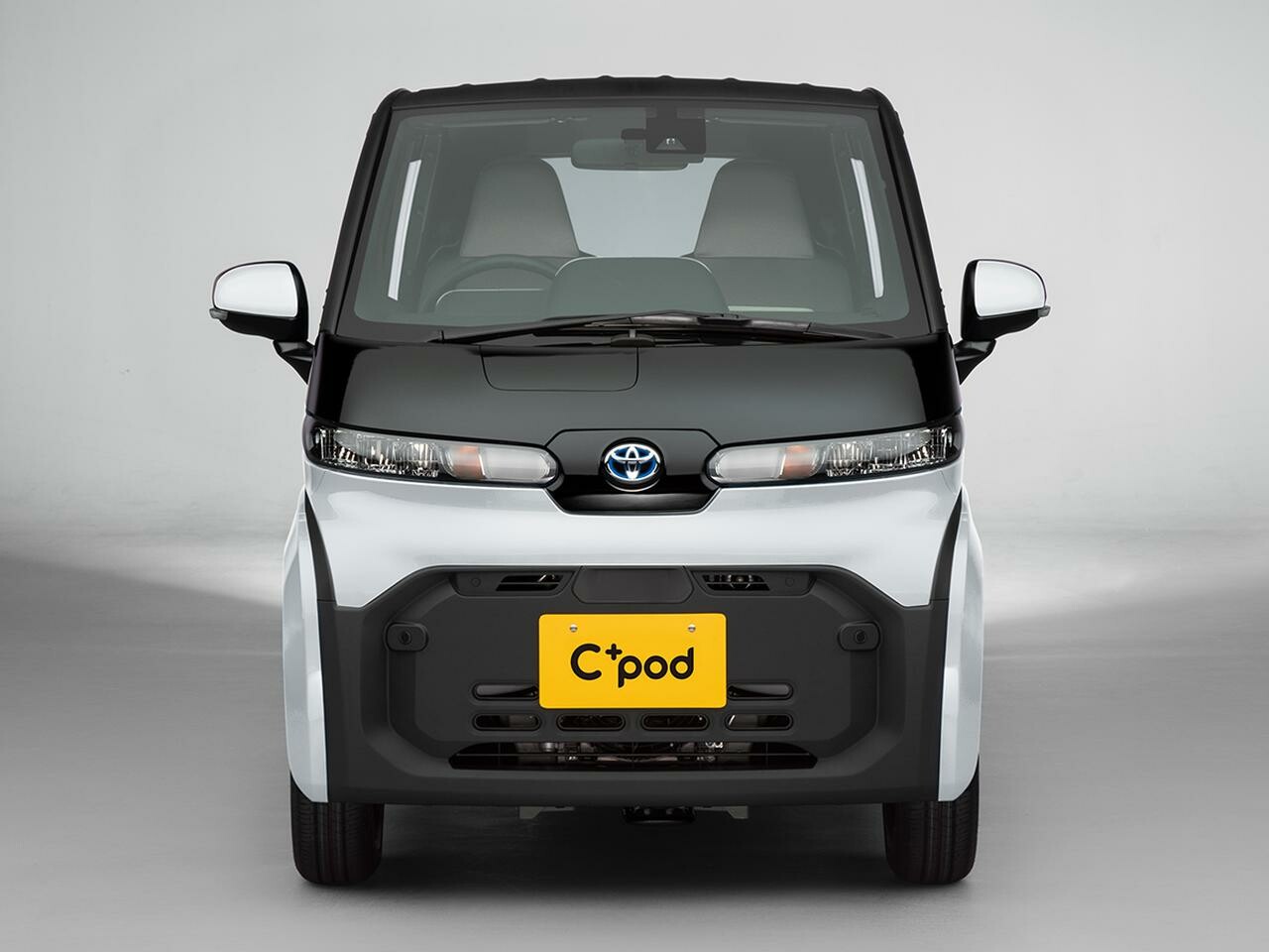 トヨタが超小型EVシーポッド（C+pod）の自治体などへの販売を開始