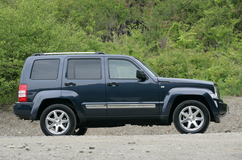 ジープ チェロキーFMC 初代回帰＆ハイテク搭載