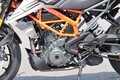 ビビッドオレンジがトレードマーク！ KTM「250 DUKE」はファッショナブルな本格ストリートファイター