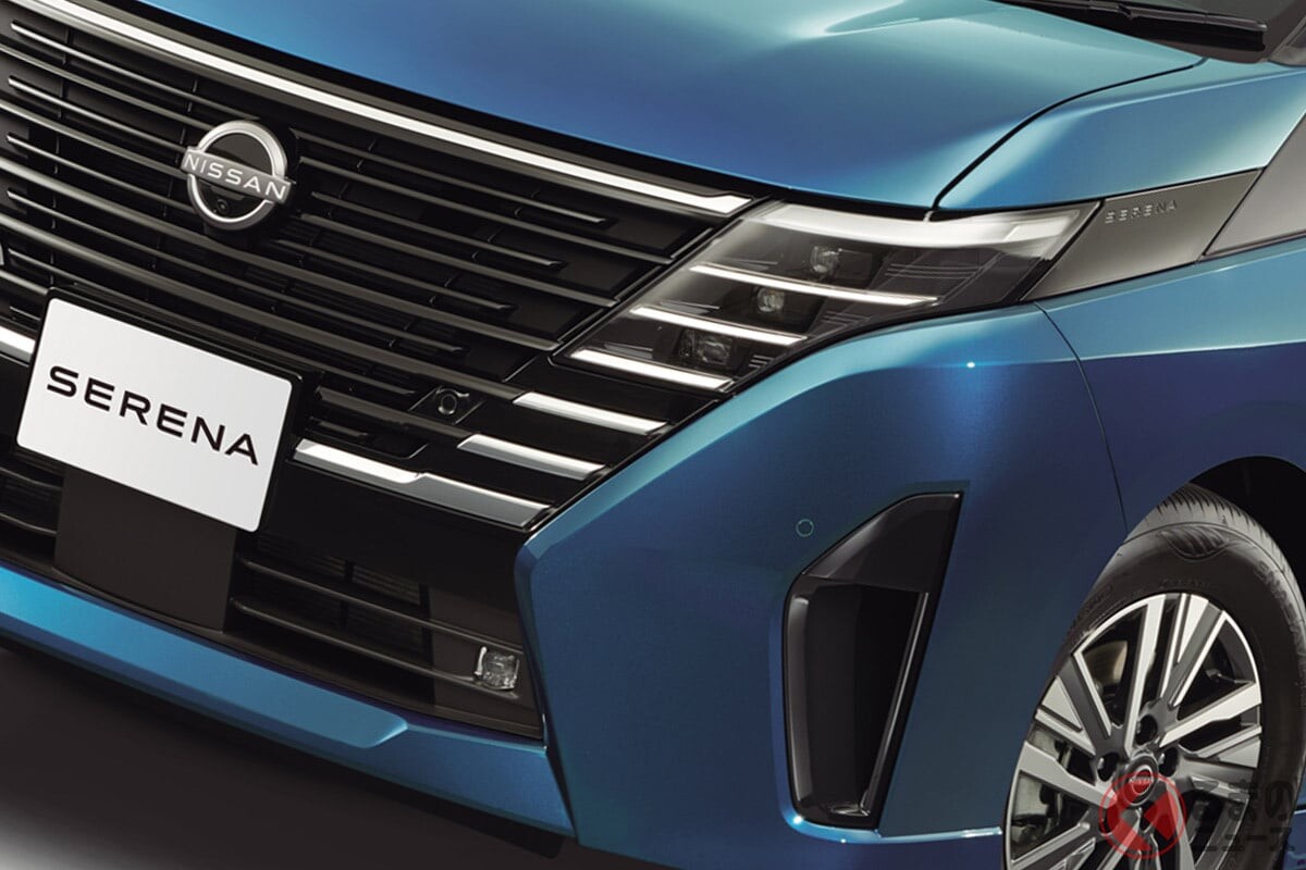 日産の「“4WD”ミニバン」に注目！ スゴい四駆×車高アップで走破性向上！ アクティブ家族に最適な「セレナ e-4FORCE」どんなモデル？