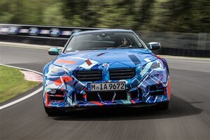 発表は10月、1000万円超えでも買う価値あり！ 次期「BMW M2」はM3/M4譲りのシャシーや新ATで走りを大きく洗練させた