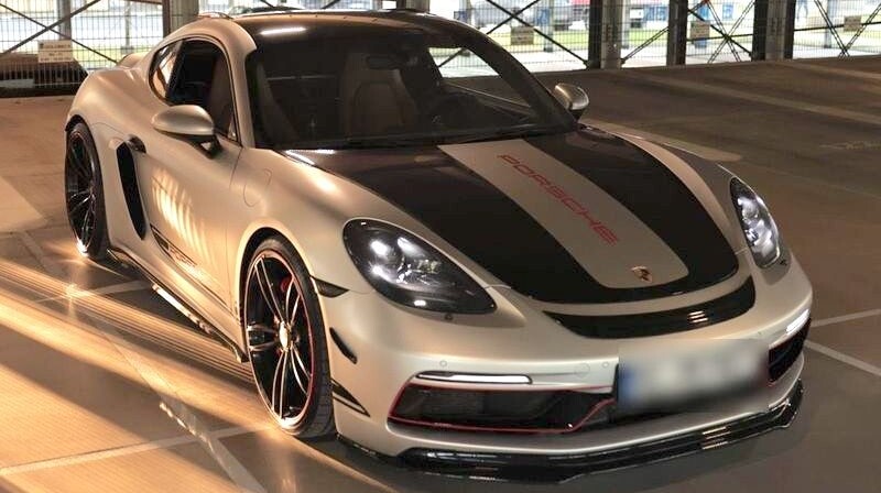 【この718ケイマンなんぼ？】特別なポルシェ718ケイマン販売中！広告には「プロトタイプ#1」と書かれているが本当にプロトタイプなのだろうか？