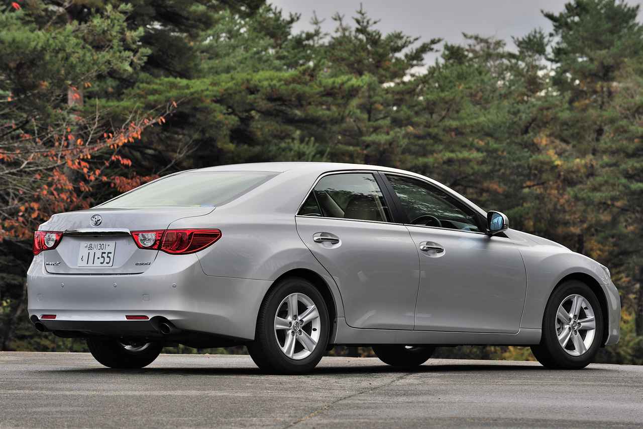 10年ひと昔の国産車 46 トヨタ マークxはフルチェンジでスマートなハンドリングを手に入れた Webモーターマガジン 自動車情報サイト 新車 中古車 Carview