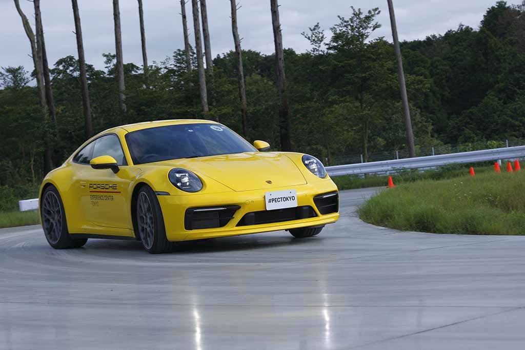 ポルシェの様々なモデルでそのパフォーマンスを存分に味わえる夢のような施設 ポルシェ エクスペリエンスセンター東京 がオープン Le Volant Carsmeet Web 自動車情報サイト 新車 中古車 Carview