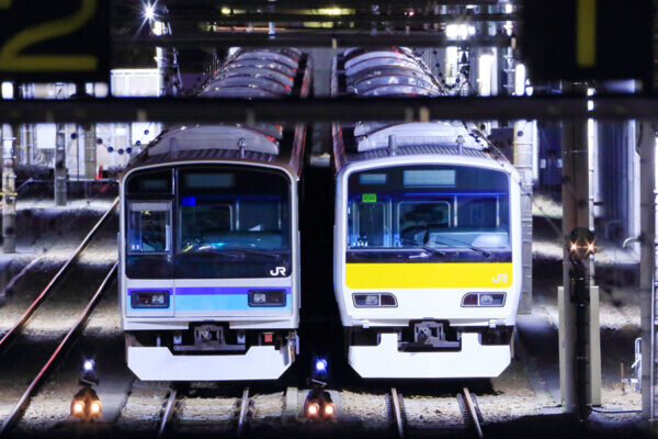 「三鷹行き終電」から乗り継げる！ 高尾方面「タクシー相乗りマッチング」サービスをJR系が開始 中央線の神サービス!?