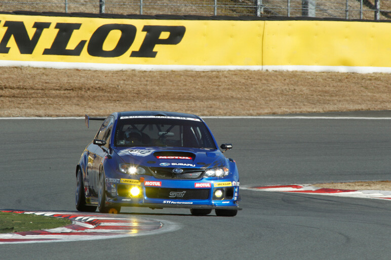 STI、2連覇を目指して。ニュル24耐マシン